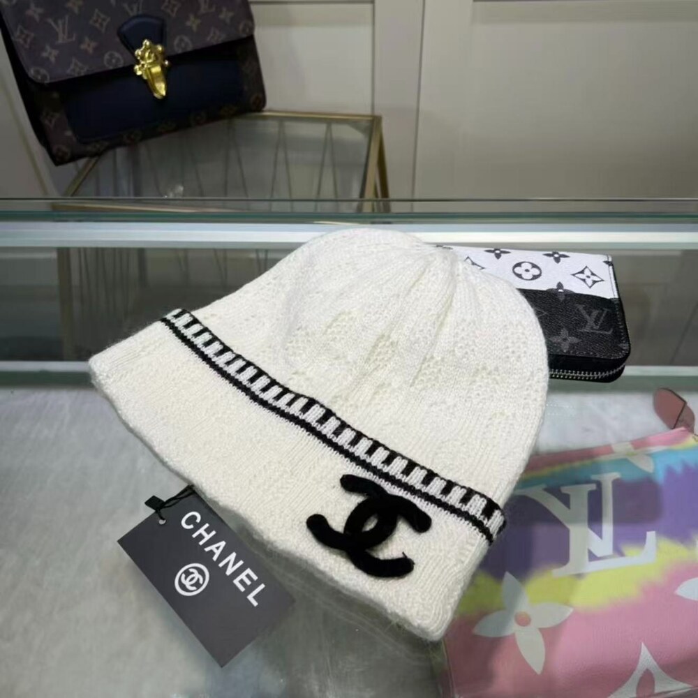 Chanel Striped Trim White Knit Beanie - Picture 3 of 4